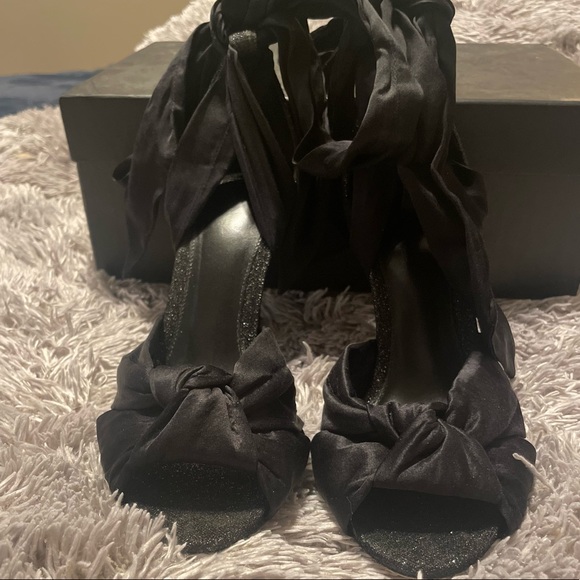 Alexander Birman strappy heels - Picture 5 of 6